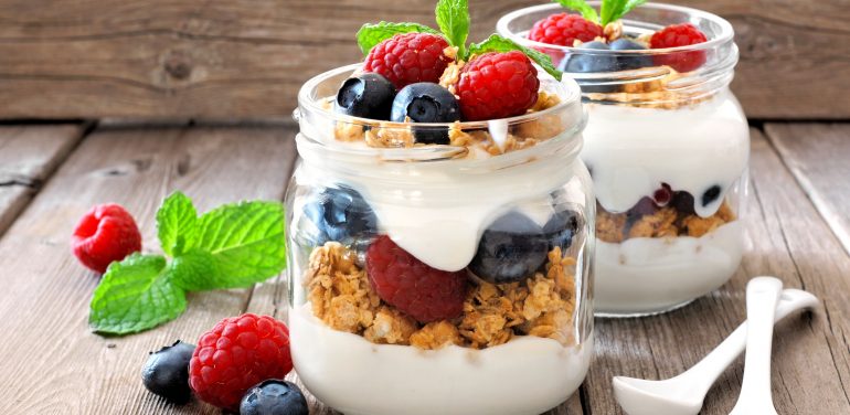 Yoghurt med frukt